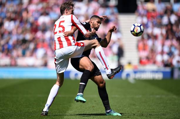 備英超級別 備英超級別