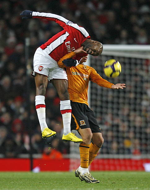 于其在禁区 于其在禁区